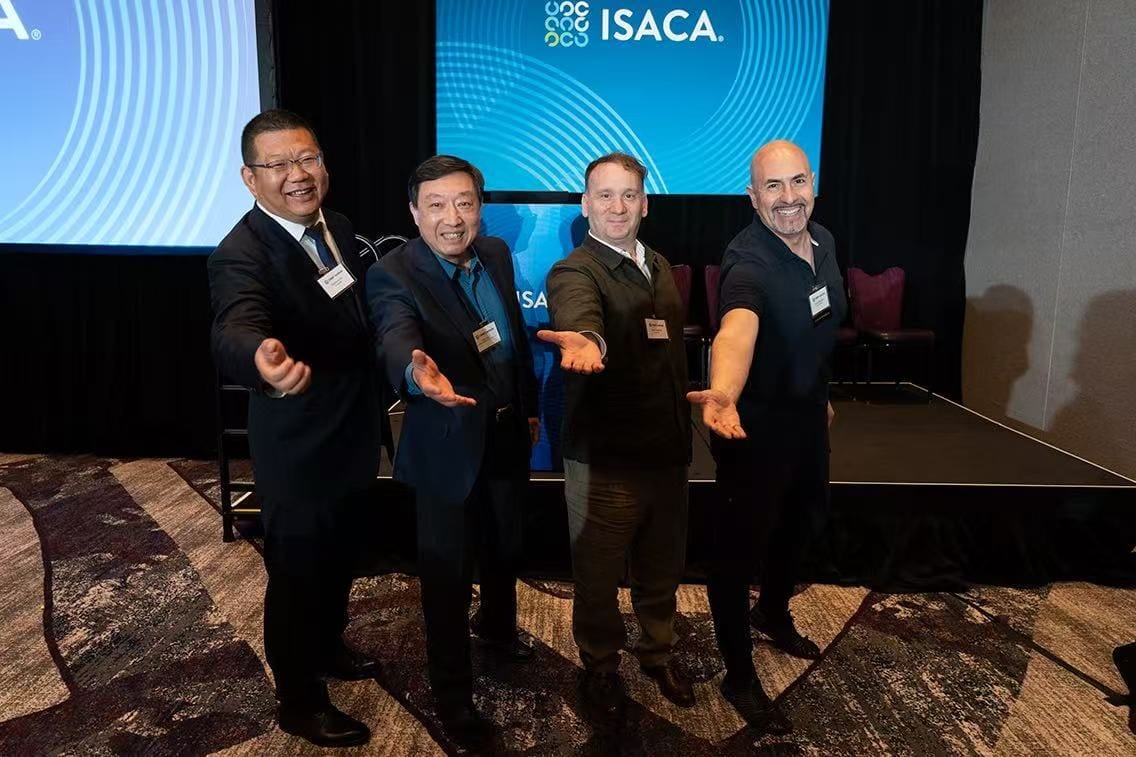 与 ISACA / CMMI 研究院 PAG 成员，2025